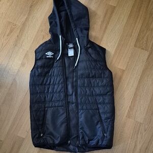 Umbro Black Hooded Men's Vest